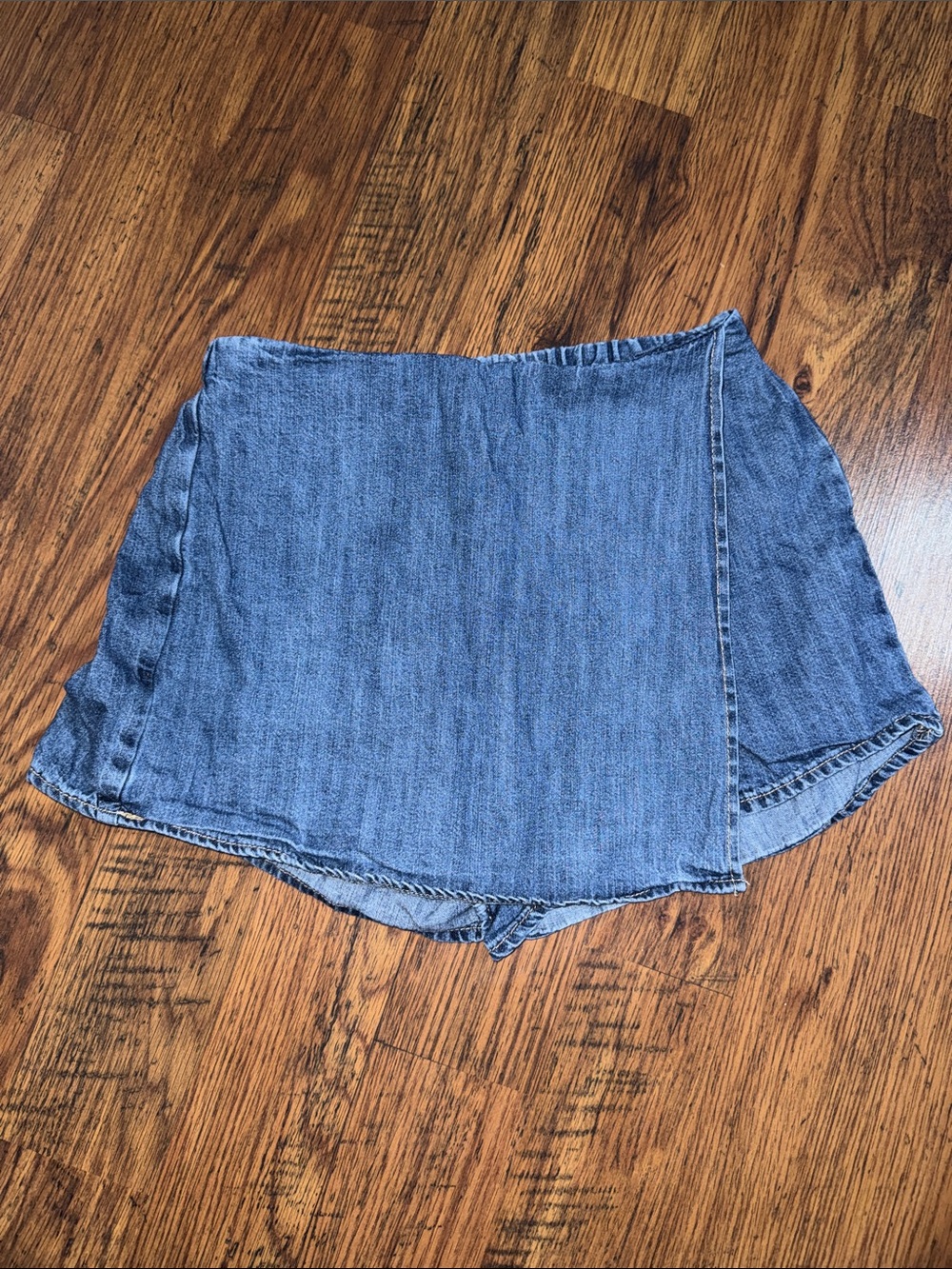 Old Navy Denim Wrap Skort - Light Blue 17.1T